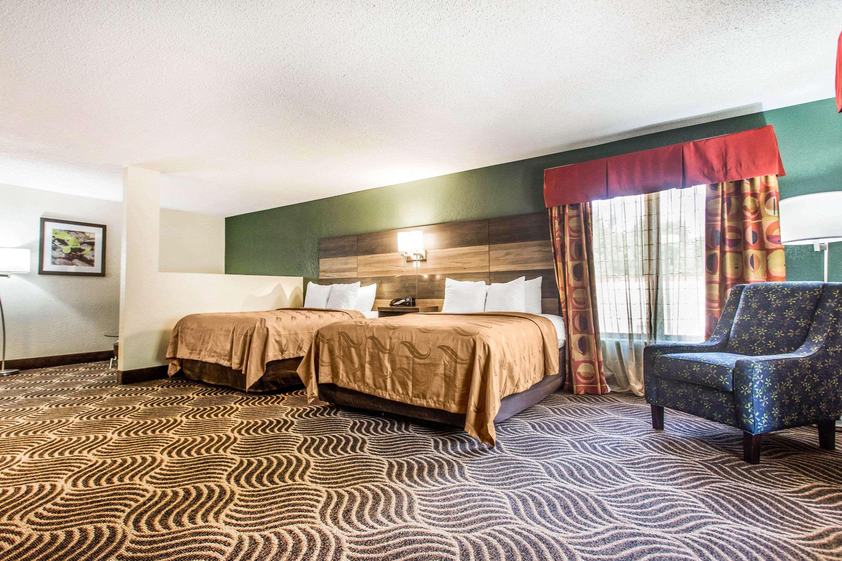 בלק מאונטיין Quality Inn מראה חיצוני תמונה